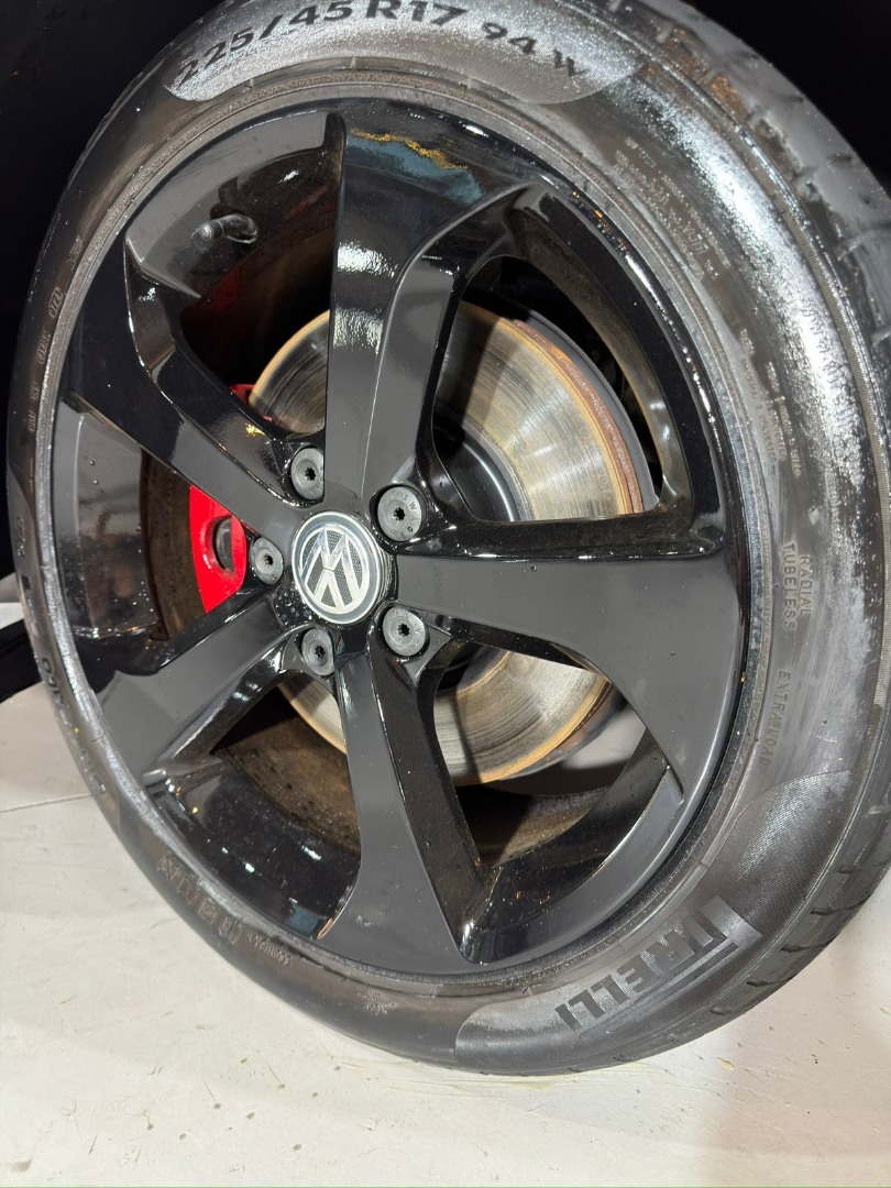 VOLKSWAGEN Golf 2.0 TSI GTI TURBO AUTOMÁTICO