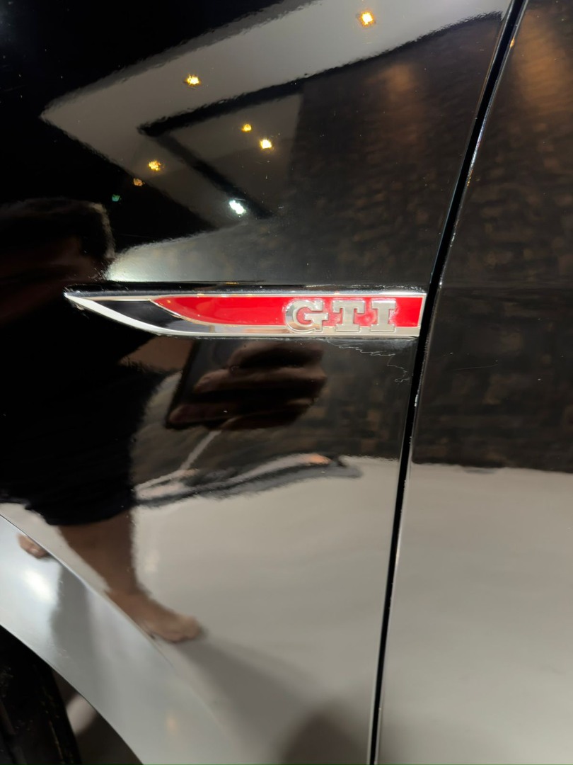 VOLKSWAGEN Golf 2.0 TSI GTI TURBO AUTOMÁTICO