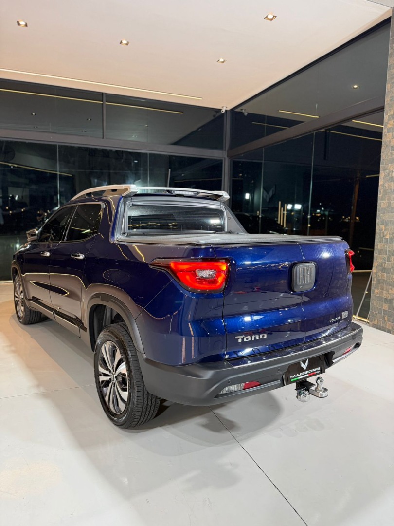 FIAT Toro 1.3 16V 4P FLEX 270 TURBO VOLCANO AUTOMÁTICO