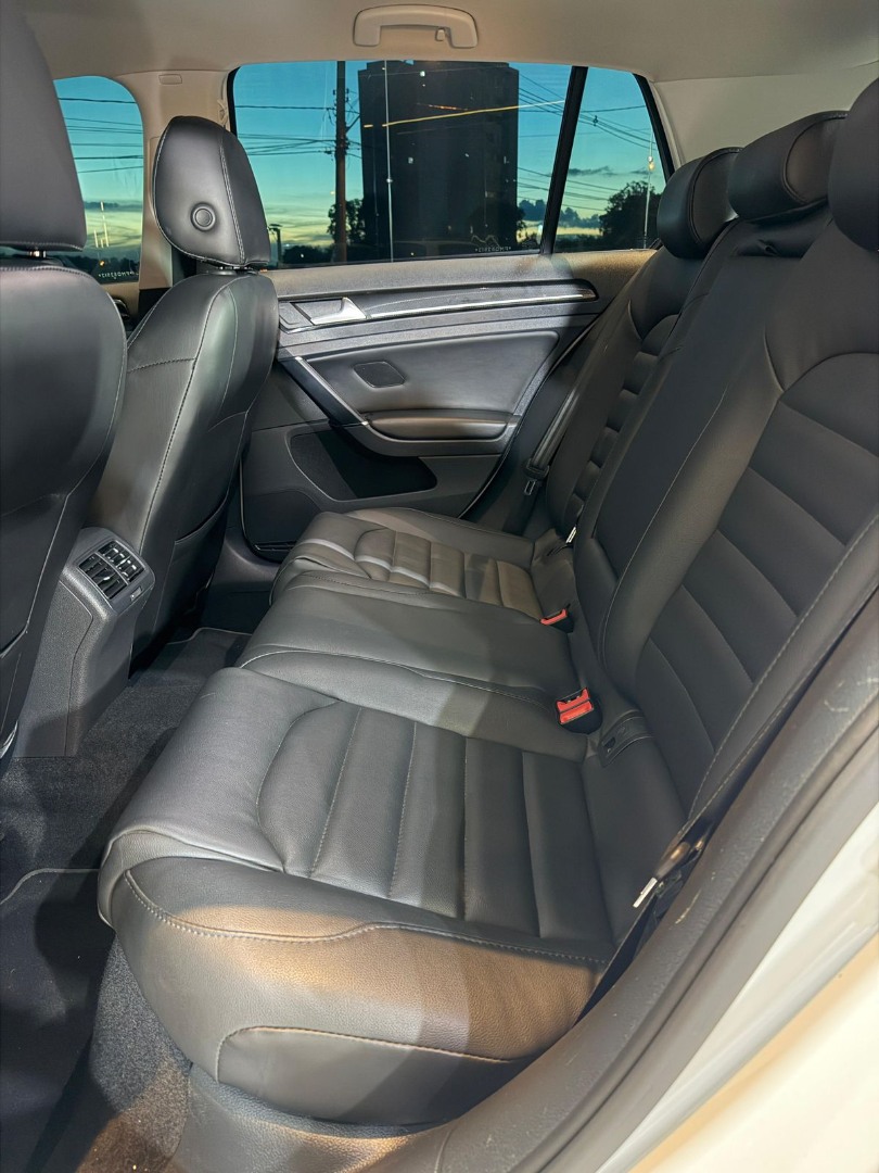 VOLKSWAGEN Golf 1.4 16V 4P TSI HIGHLINE AUTOMÁTICO