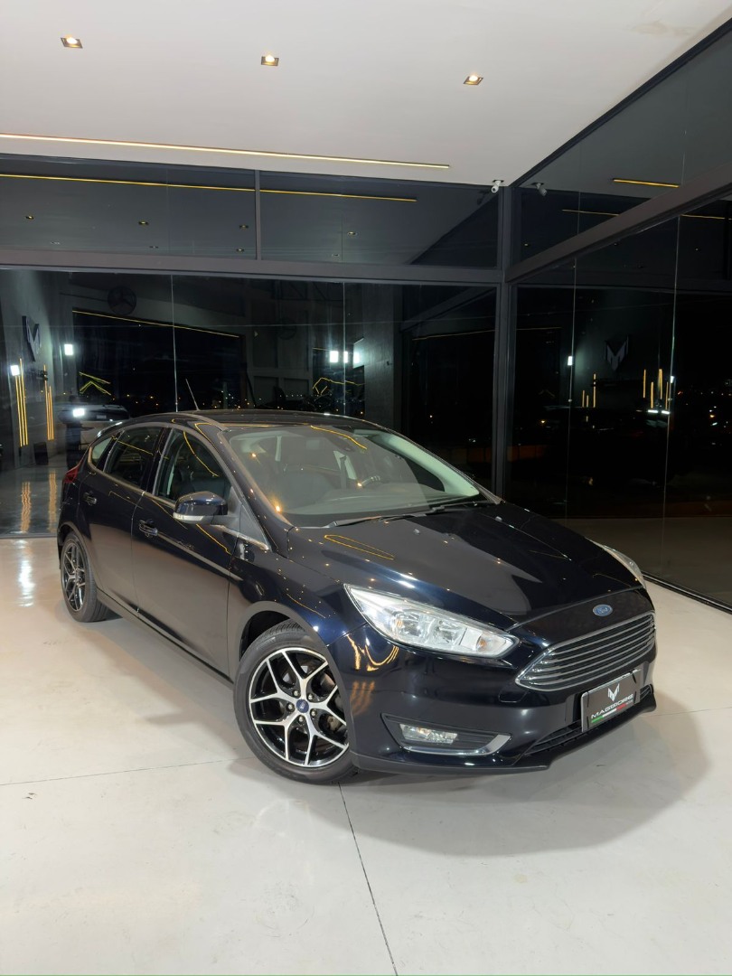 FORD Focus Hatch 2.0 16V 4P FLEX TITANIUM POWERSHIFT AUTOMÁTICO