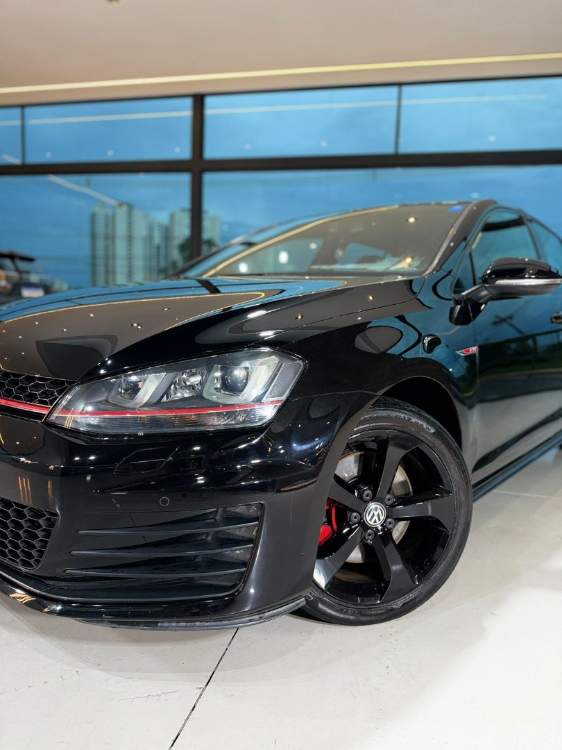 VOLKSWAGEN Golf 2.0 TSI GTI TURBO AUTOMÁTICO