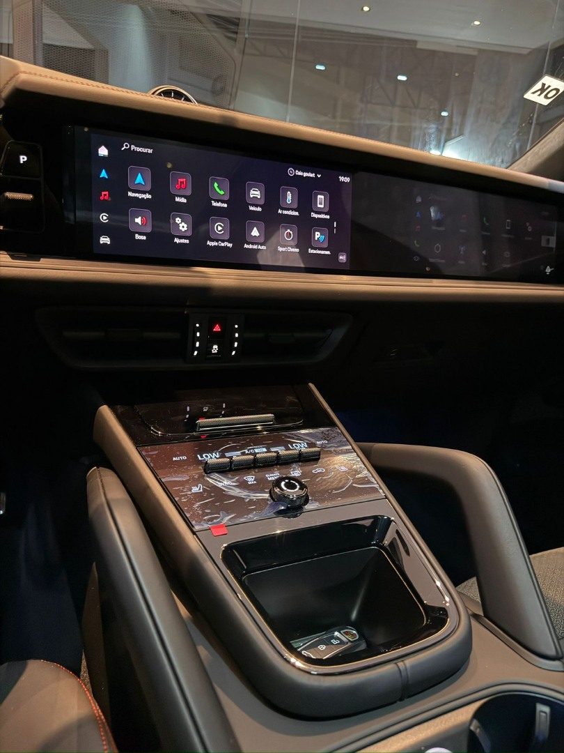 PORSCHE Cayenne 4.0 32V V8 4P GTS COUPÉ S AWD TIPTRONIC AUTOMÁTICO