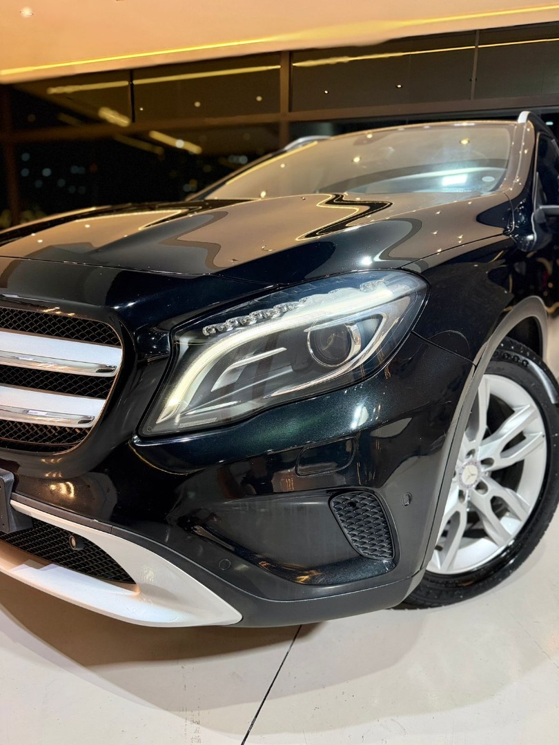 MERCEDES-BENZ GLA 200 1.6 16V 4P CGI ADVANCE TURBO AUTOMÁTICO