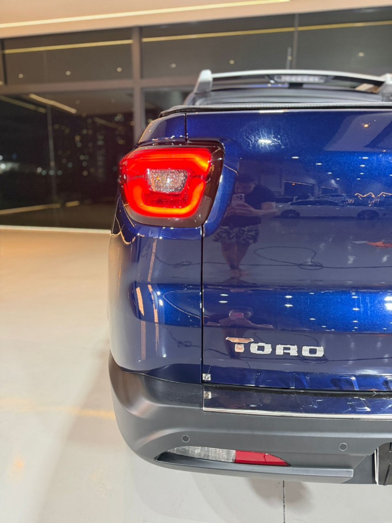 FIAT Toro 1.3 16V 4P FLEX 270 TURBO VOLCANO AUTOMÁTICO