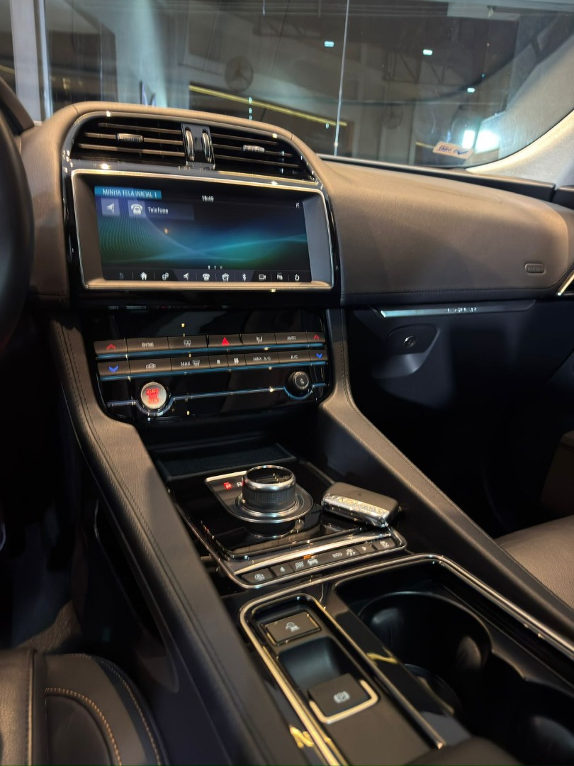 JAGUAR F-Pace 2.0 16V 4P PRESTIGE AWD TURBO DIESEL AUTOMÁTICO