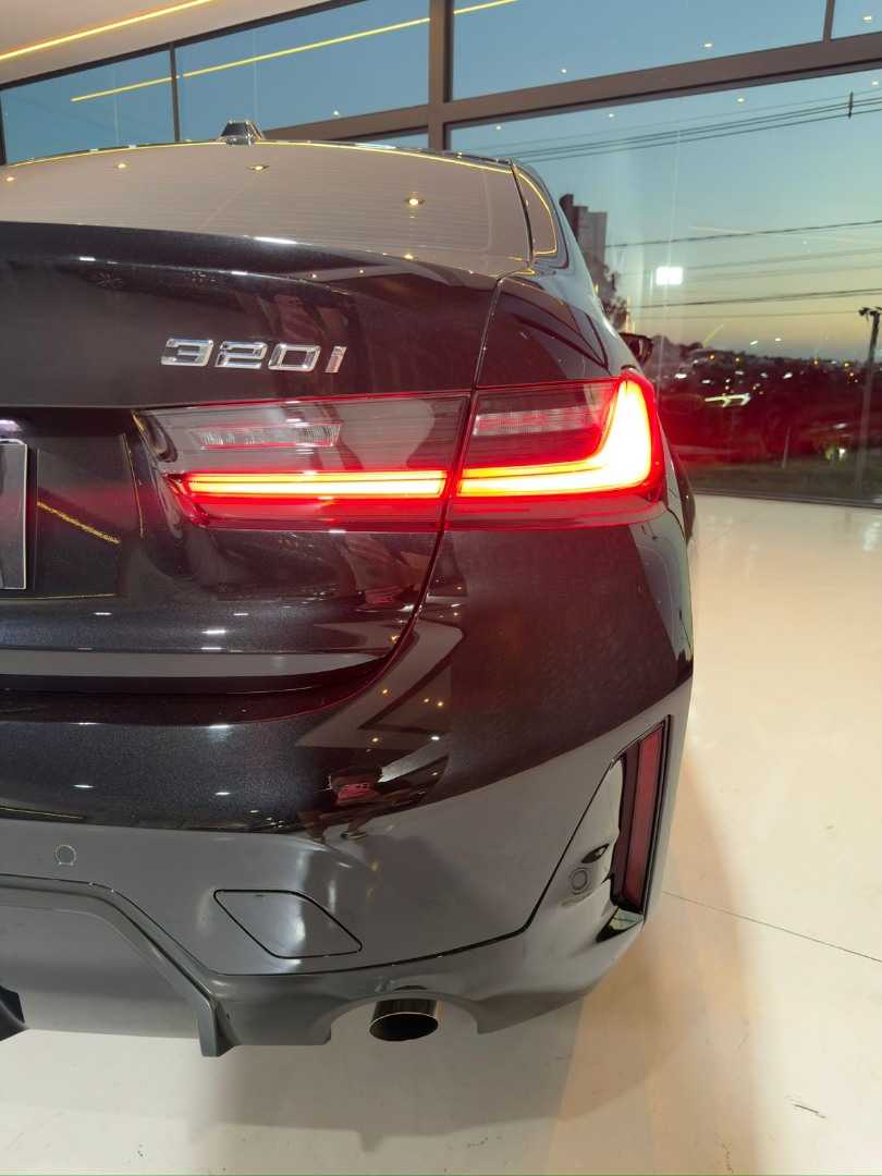 BMW 320I 2.0 16V 4P M SPORT GP TURBO ACTIVE FLEX AUTOMÁTICO