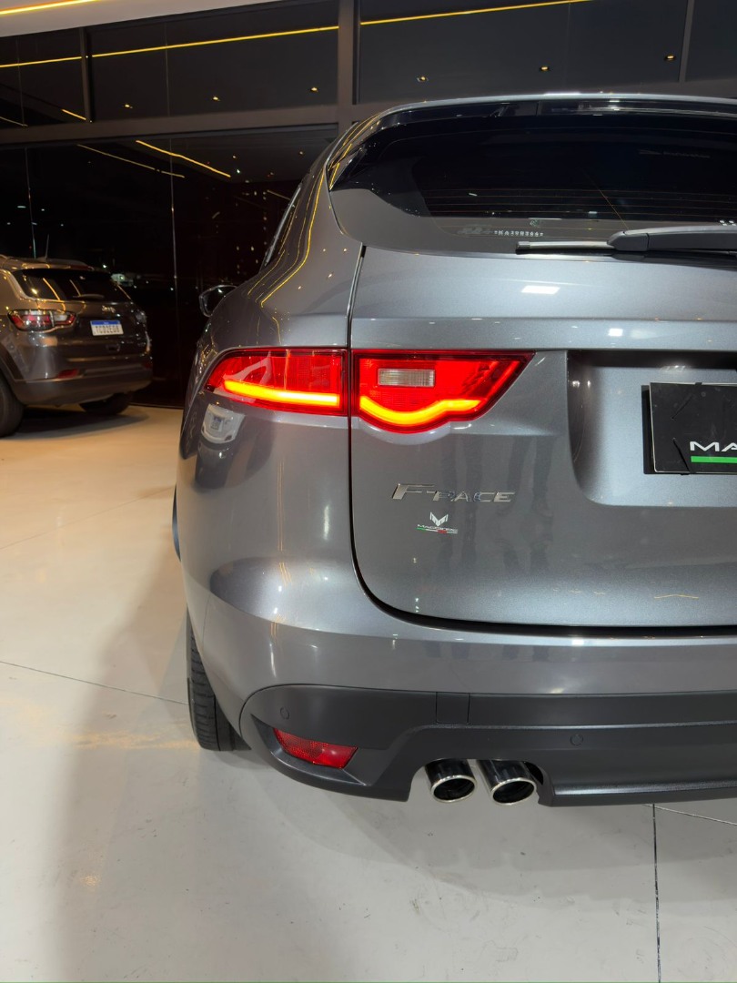 JAGUAR F-Pace 2.0 16V 4P PRESTIGE AWD TURBO DIESEL AUTOMÁTICO