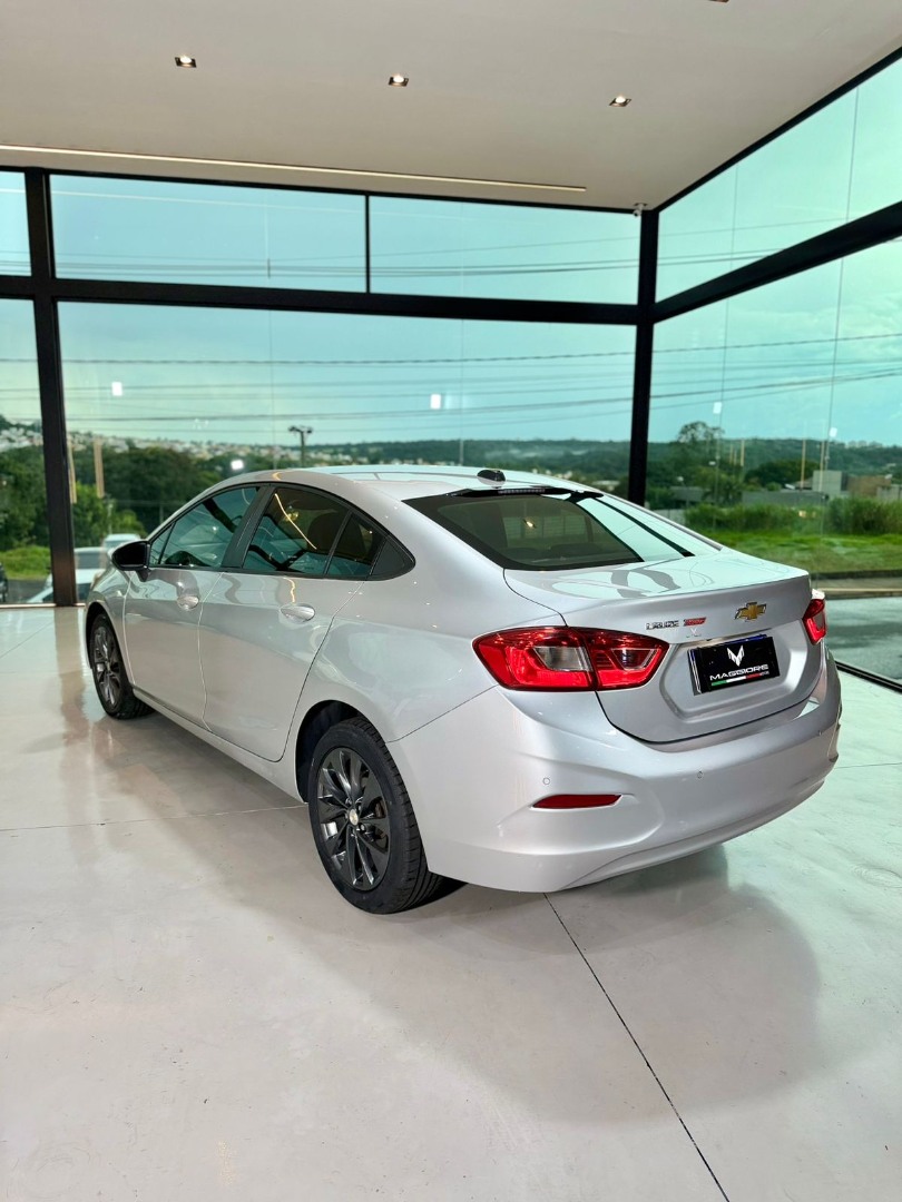 CHEVROLET Cruze Sedan 1.4 16V 4P LT FLEX TURBO AUTOMÁTICO