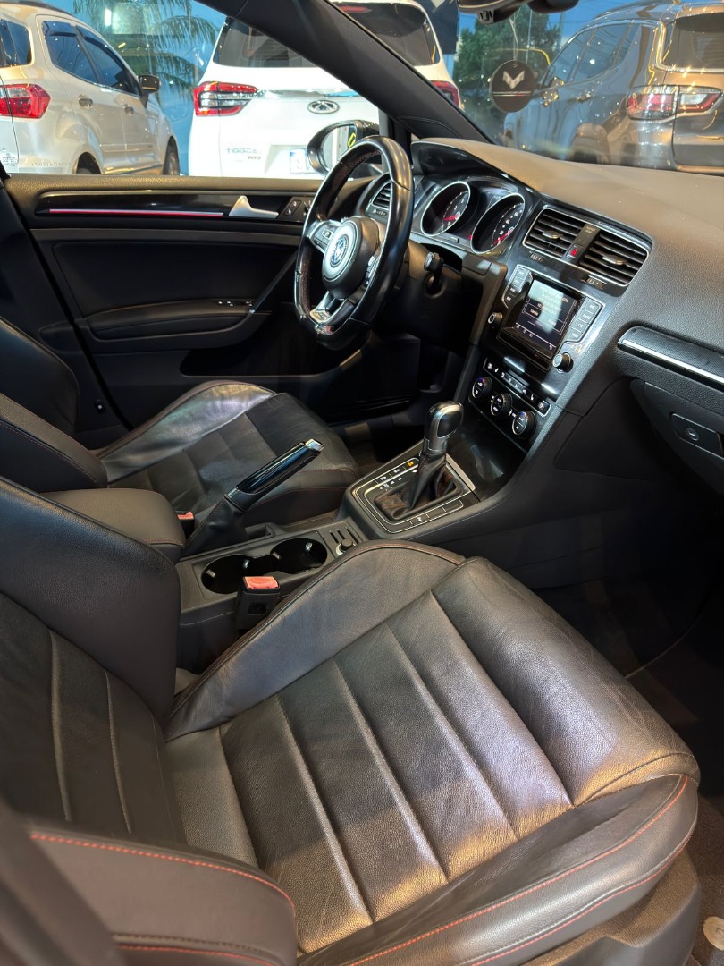 VOLKSWAGEN Golf 2.0 TSI GTI TURBO AUTOMÁTICO