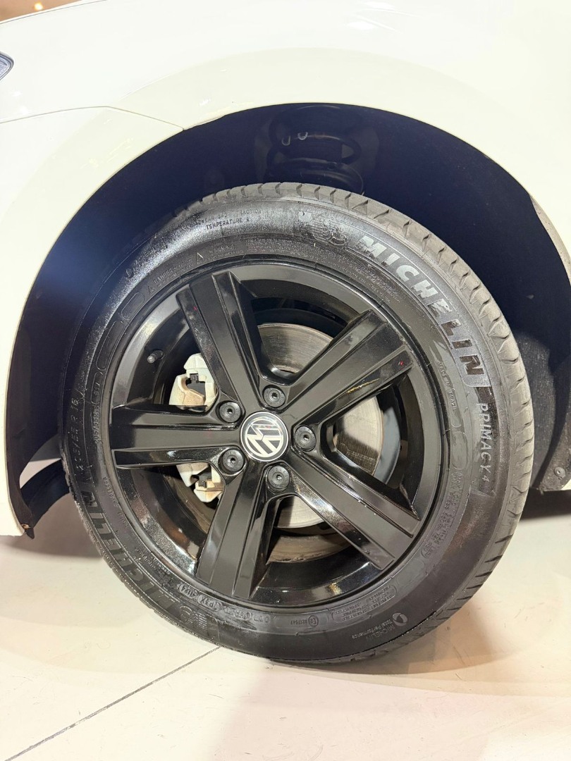 VOLKSWAGEN Golf 1.4 16V 4P TSI HIGHLINE AUTOMÁTICO