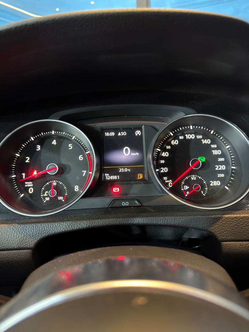 VOLKSWAGEN Golf 2.0 TSI GTI TURBO AUTOMÁTICO