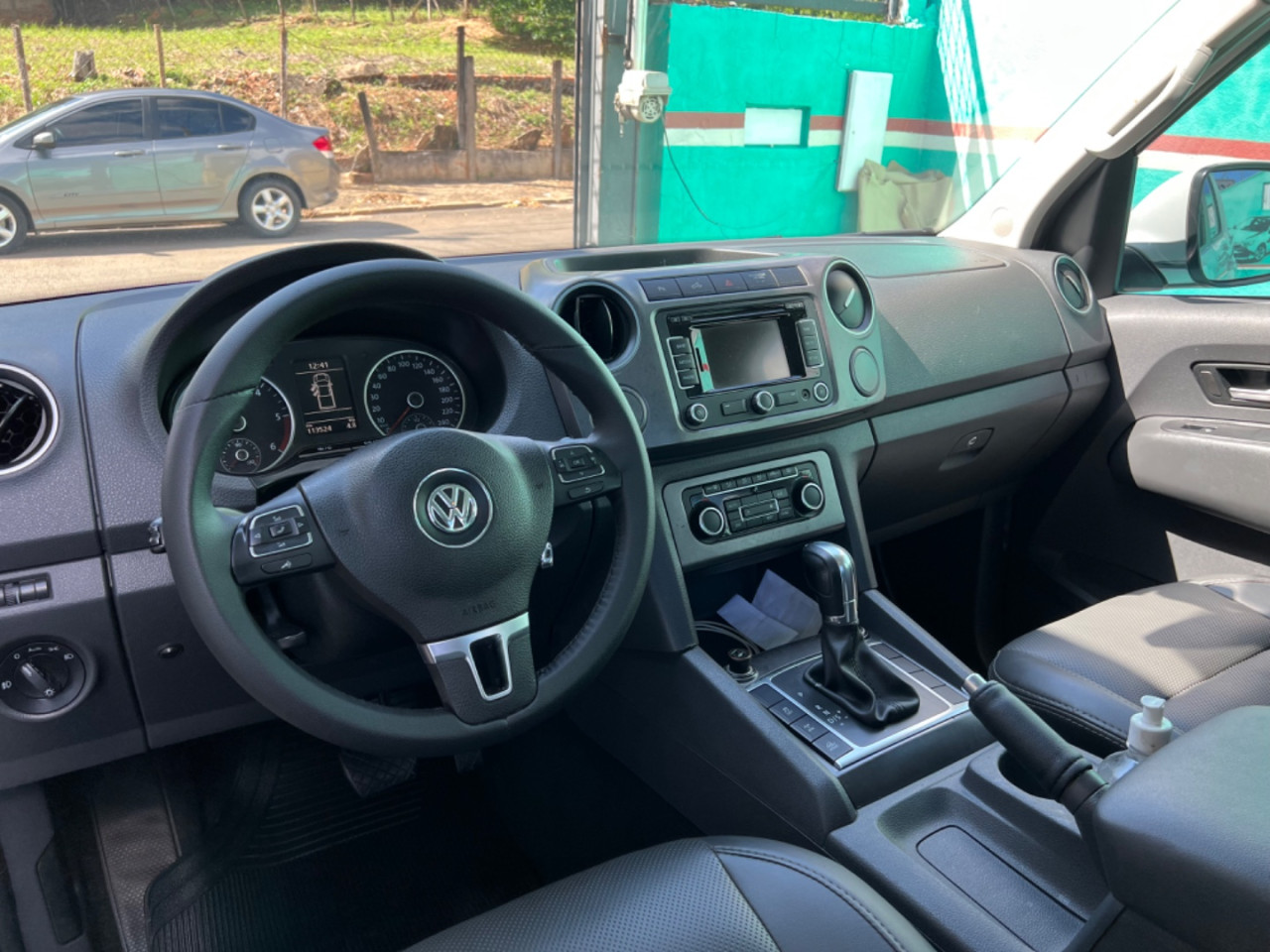 Amarok 2.0 16V CABINE DUPLA HIGHLINE 4X4 TURBO INTERCOOLER AUTOMÁTICO