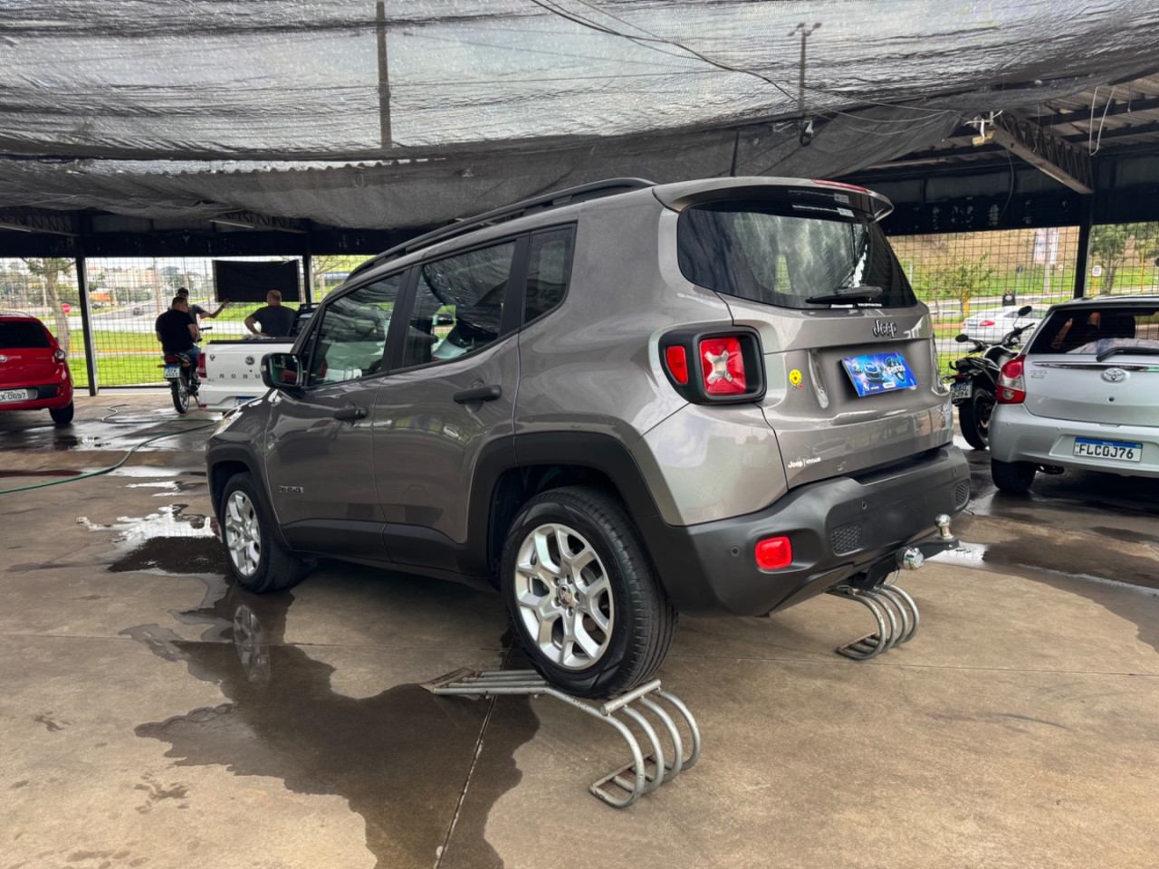 Renegade 1.8 16V 4P FLEX SPORT AUTOMÁTICO