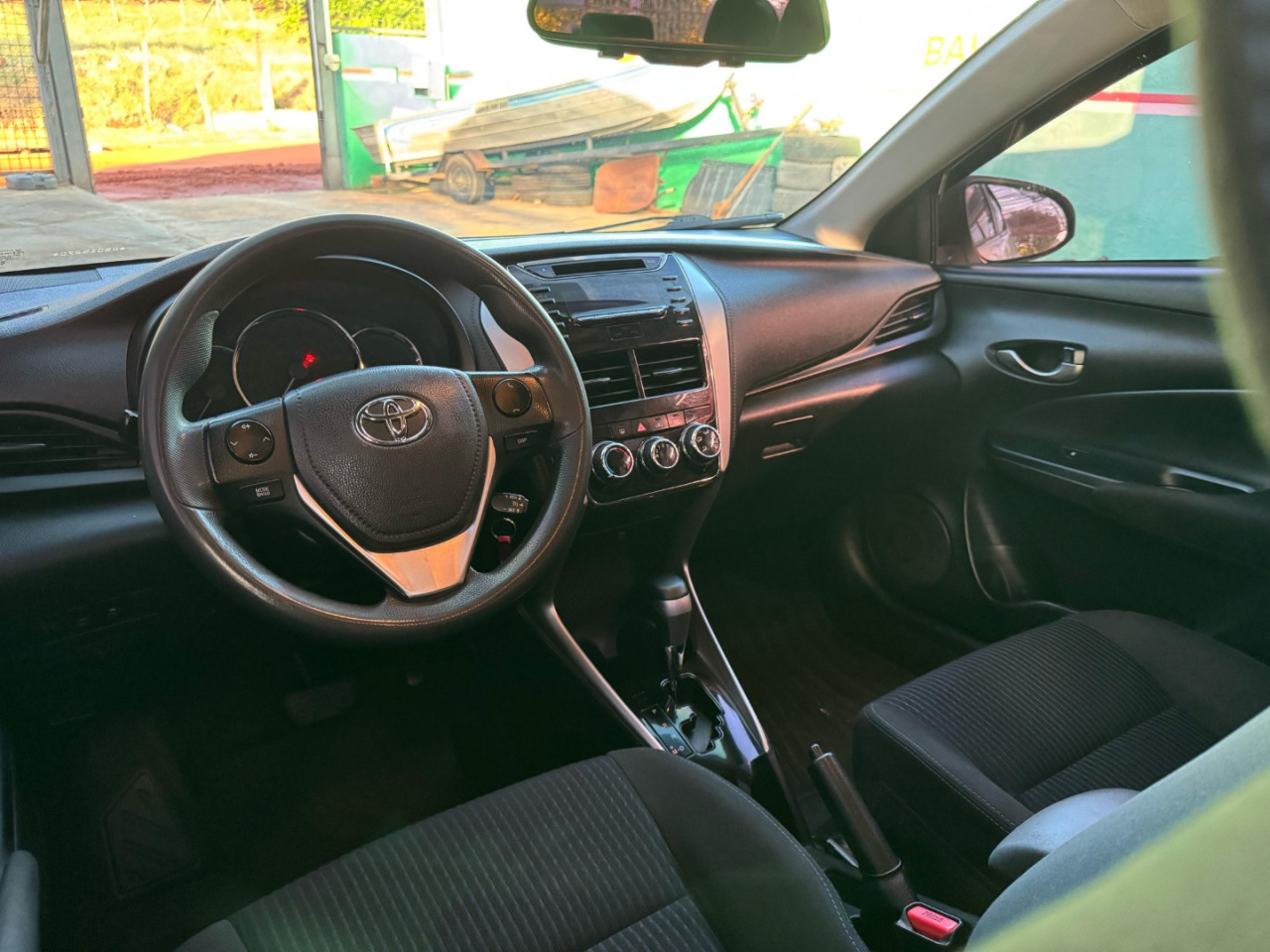 Yaris Sedan 1.5 16V 4P FLEX XL