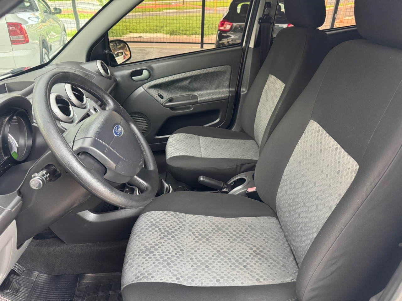 FORD Fiesta Hatch 1.6 4P SE FLEX