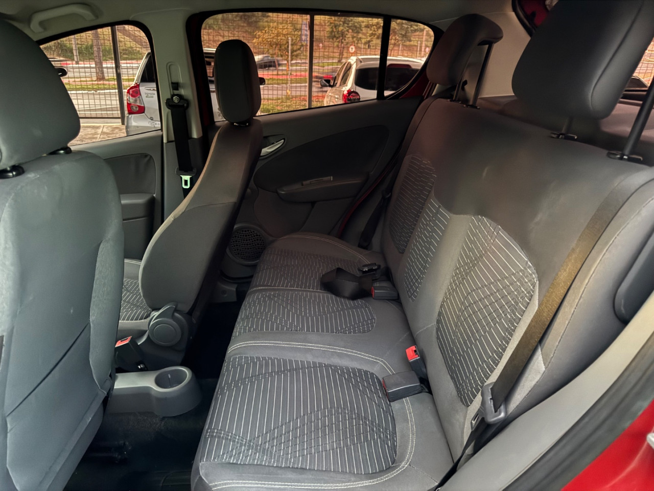 Palio 1.0 4P FLEX ATTRACTIVE