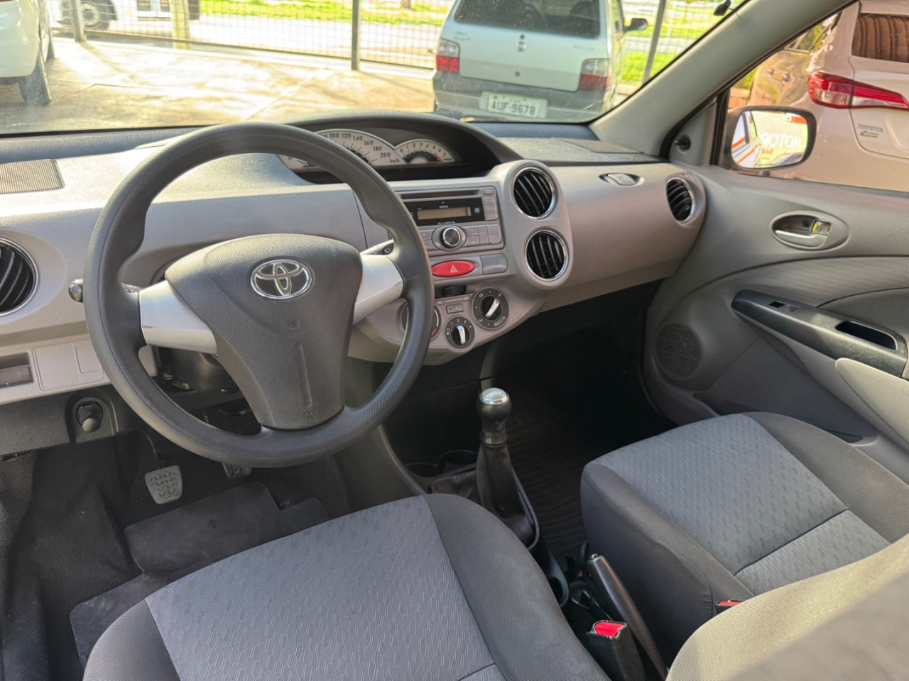 Etios Hatch 1.5 16V 4P FLEX XLS