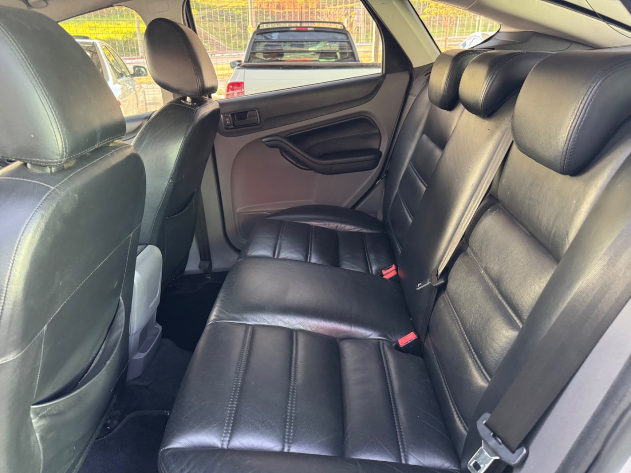 Focus Hatch 1.6 4P GLX