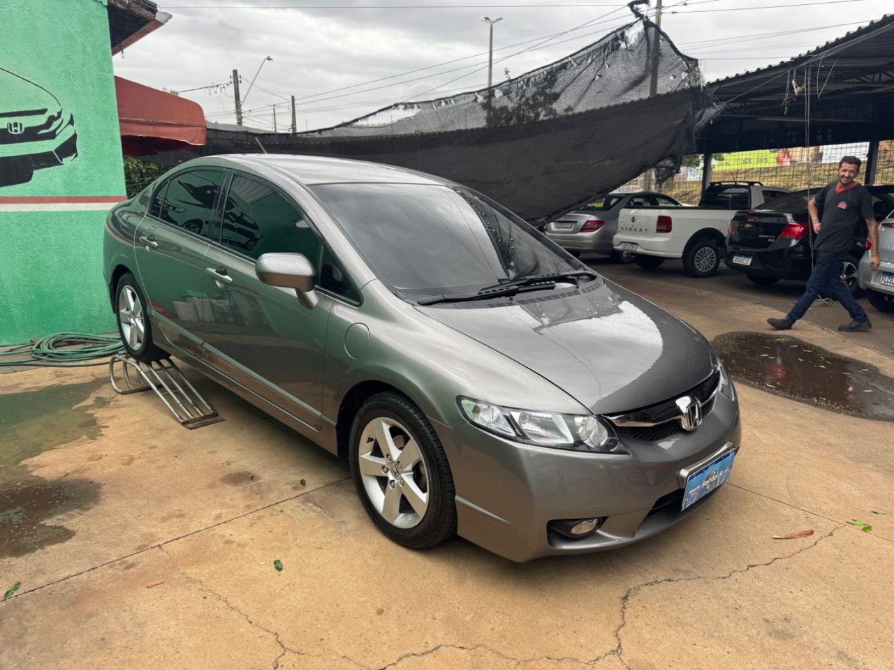 HONDA Civic 1.8 16V 4P FLEX LXS