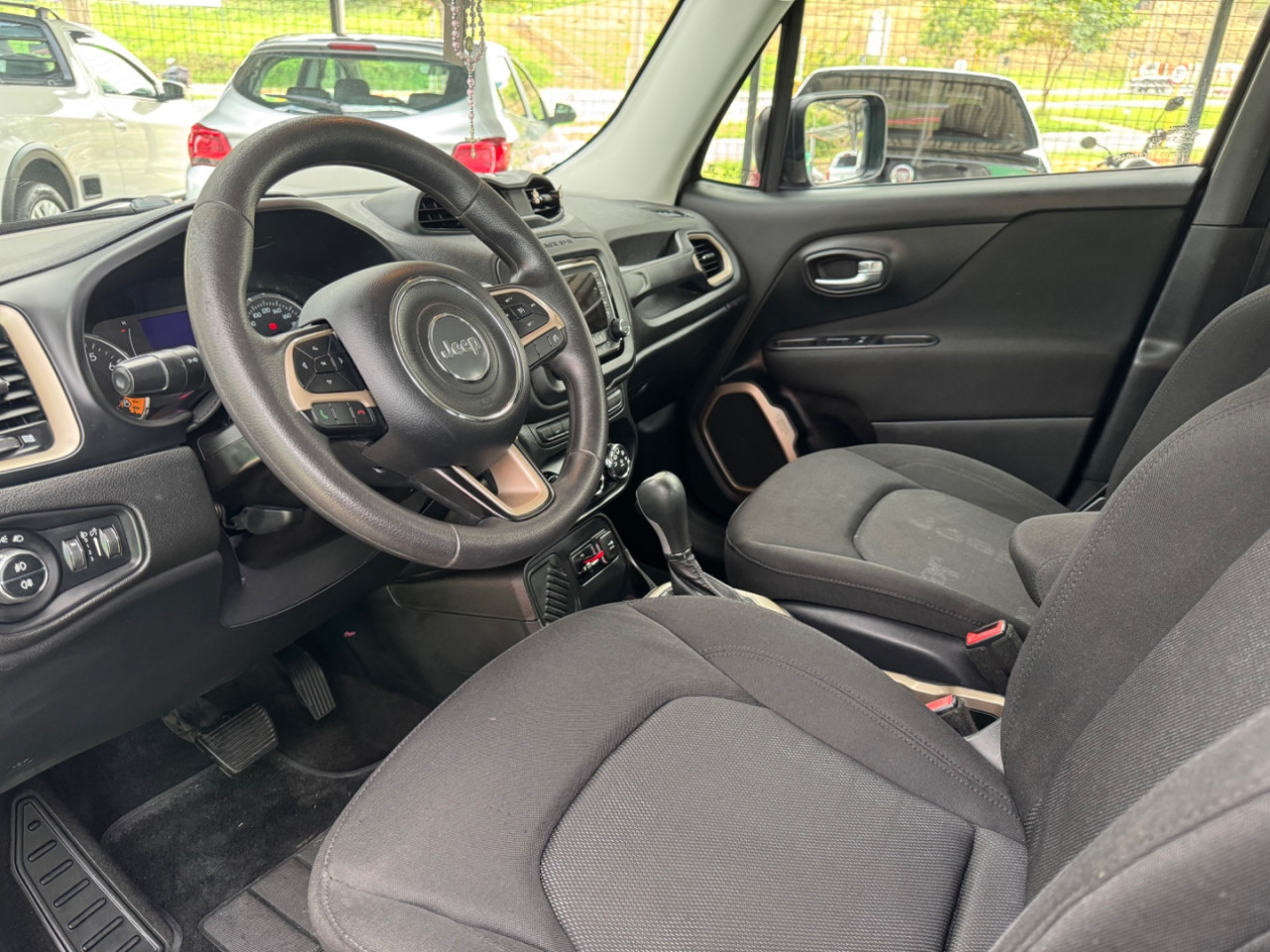 Renegade 1.8 16V 4P FLEX SPORT AUTOMÁTICO