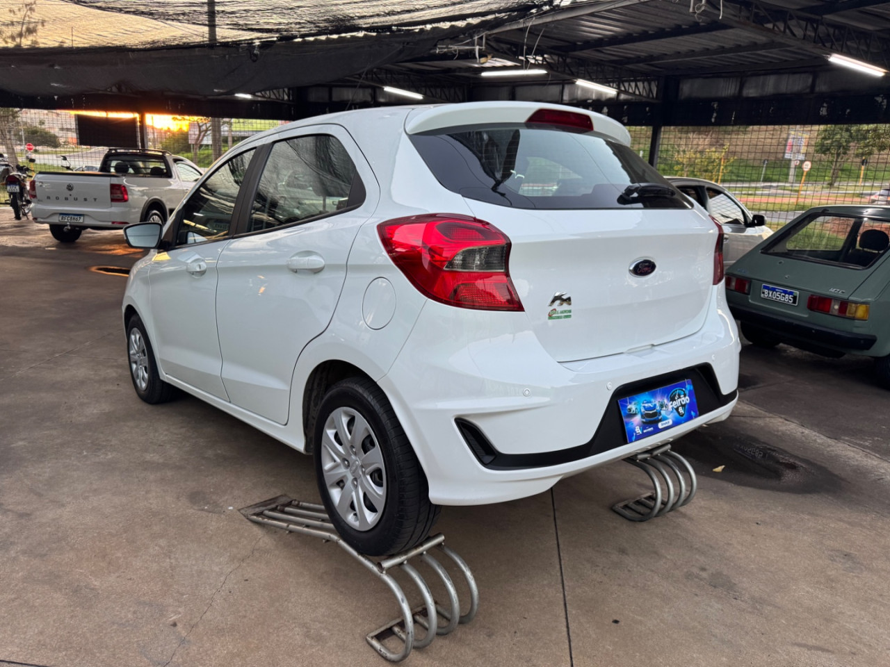 Ka Hatch 1.0 12V 4P TI-VCT SE FLEX