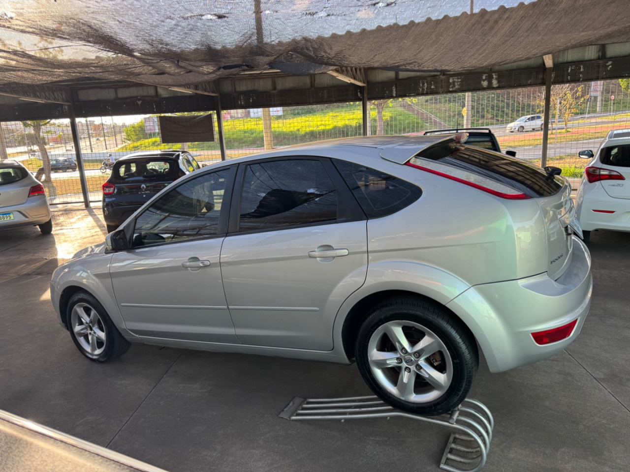 Focus Hatch 1.6 4P GLX