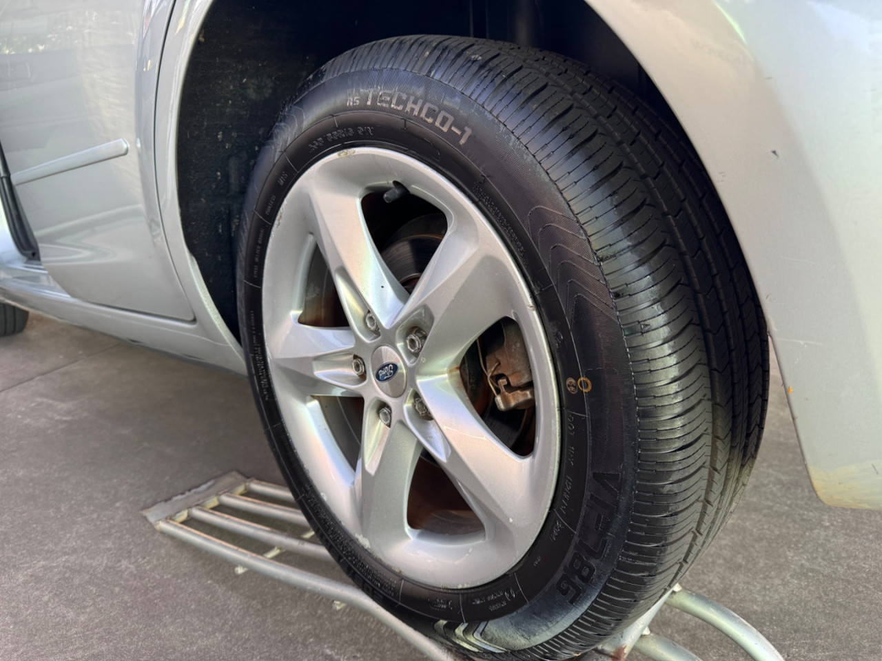 Focus Hatch 1.6 4P GLX