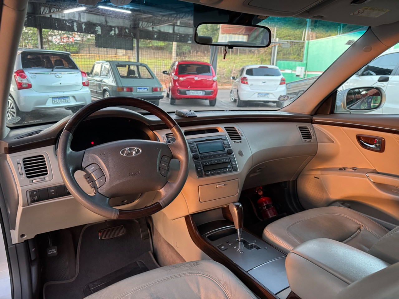 Azera 3.3 V6 24V GLS AUTOMÁTICO