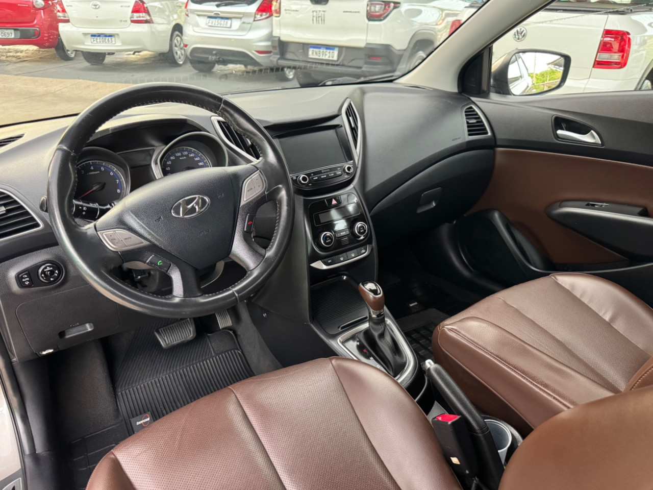HYUNDAI HB 20 Hatch 1.6 16V 4P PREMIUM FLEX AUTOMÁTICO