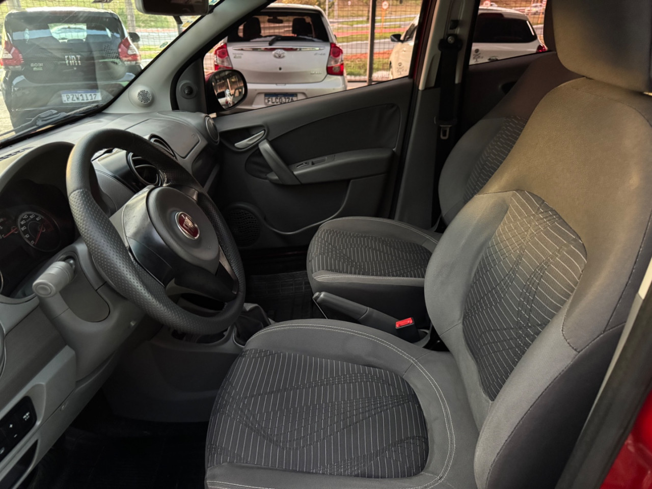 Palio 1.0 4P FLEX ATTRACTIVE
