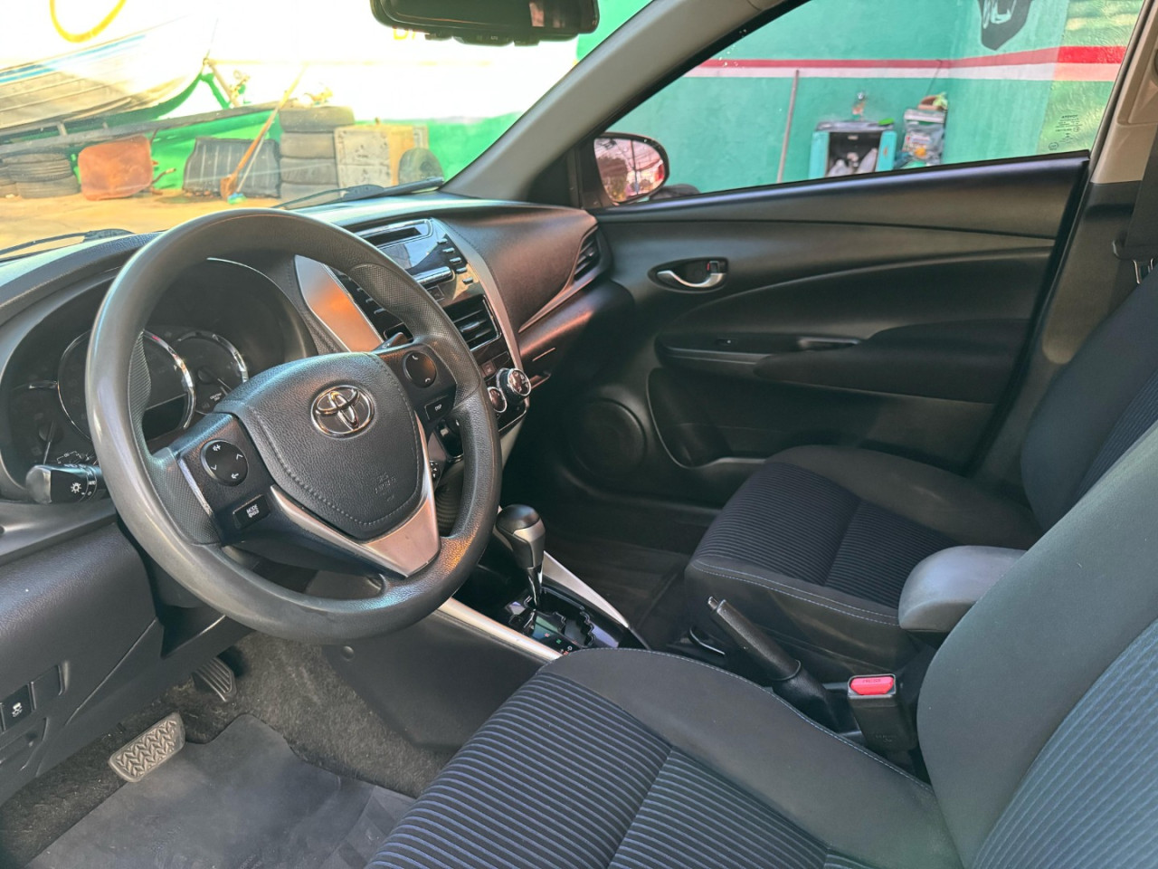 Yaris Sedan 1.5 16V 4P FLEX XL