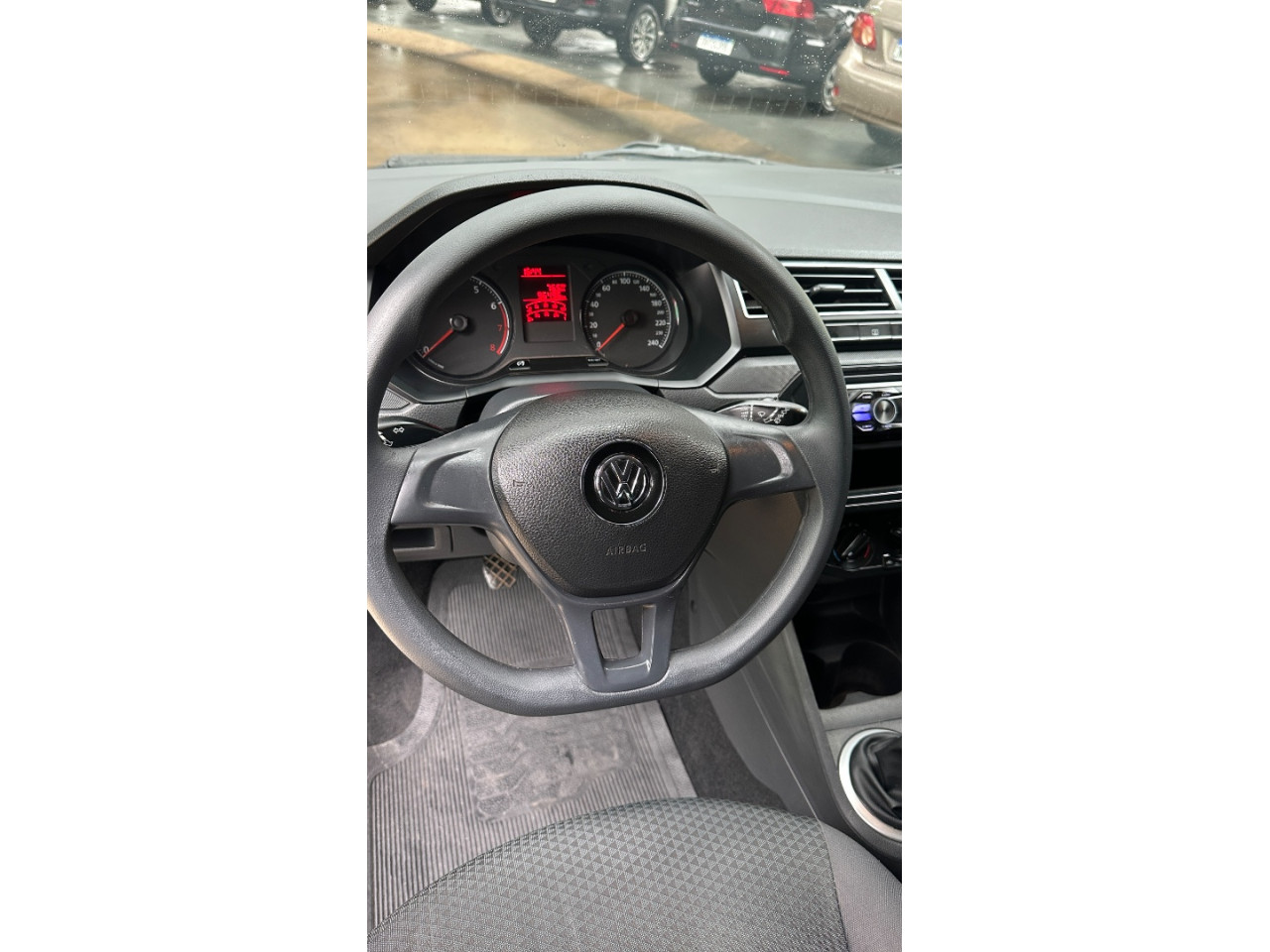 VOLKSWAGEN Gol 1.6
