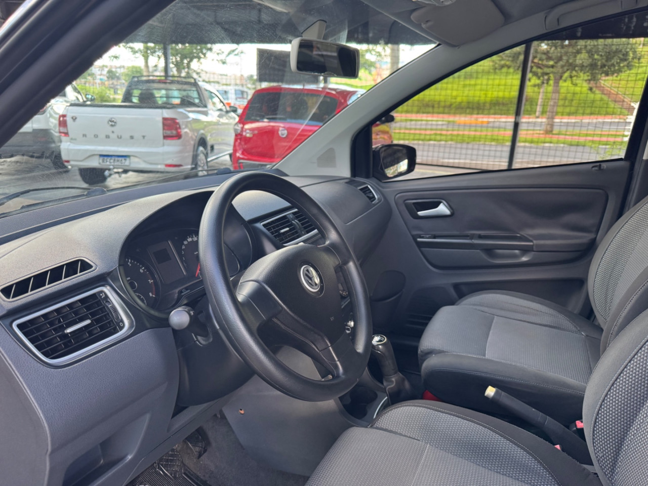 VOLKSWAGEN Space Fox 1.6 4P FLEX I-TREND