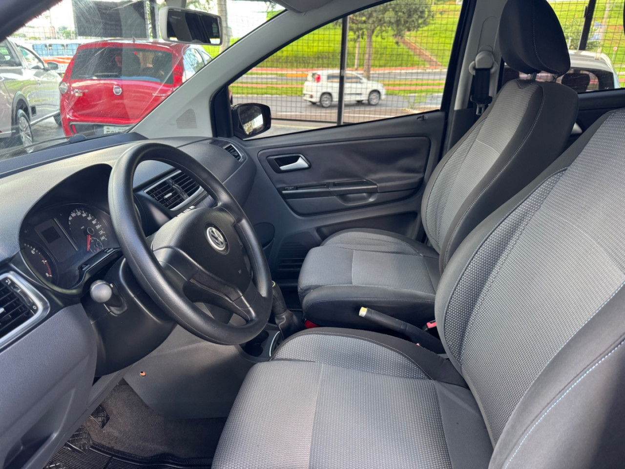 VOLKSWAGEN Space Fox 1.6 4P FLEX I-TREND