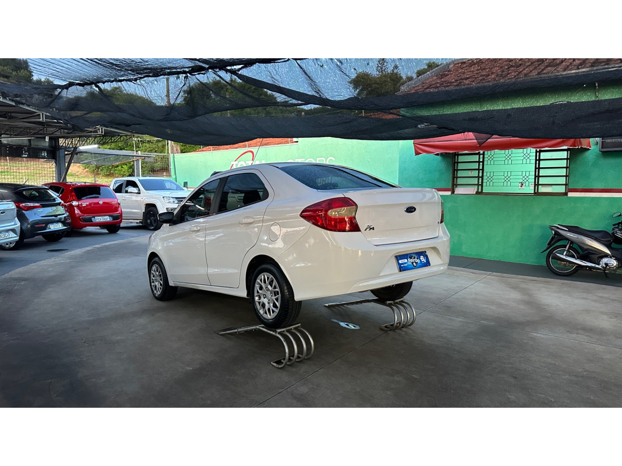 FORD Ka + Sedan 1.5 16V 4P FLEX SE PLUS