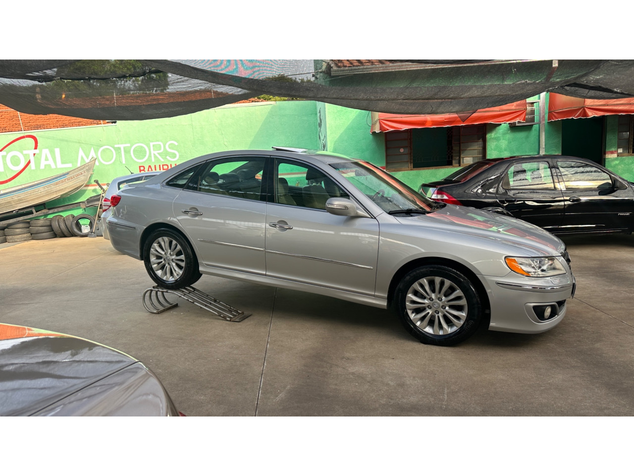 HYUNDAI Azera 3.3 V6 24V GLS AUTOMÁTICO