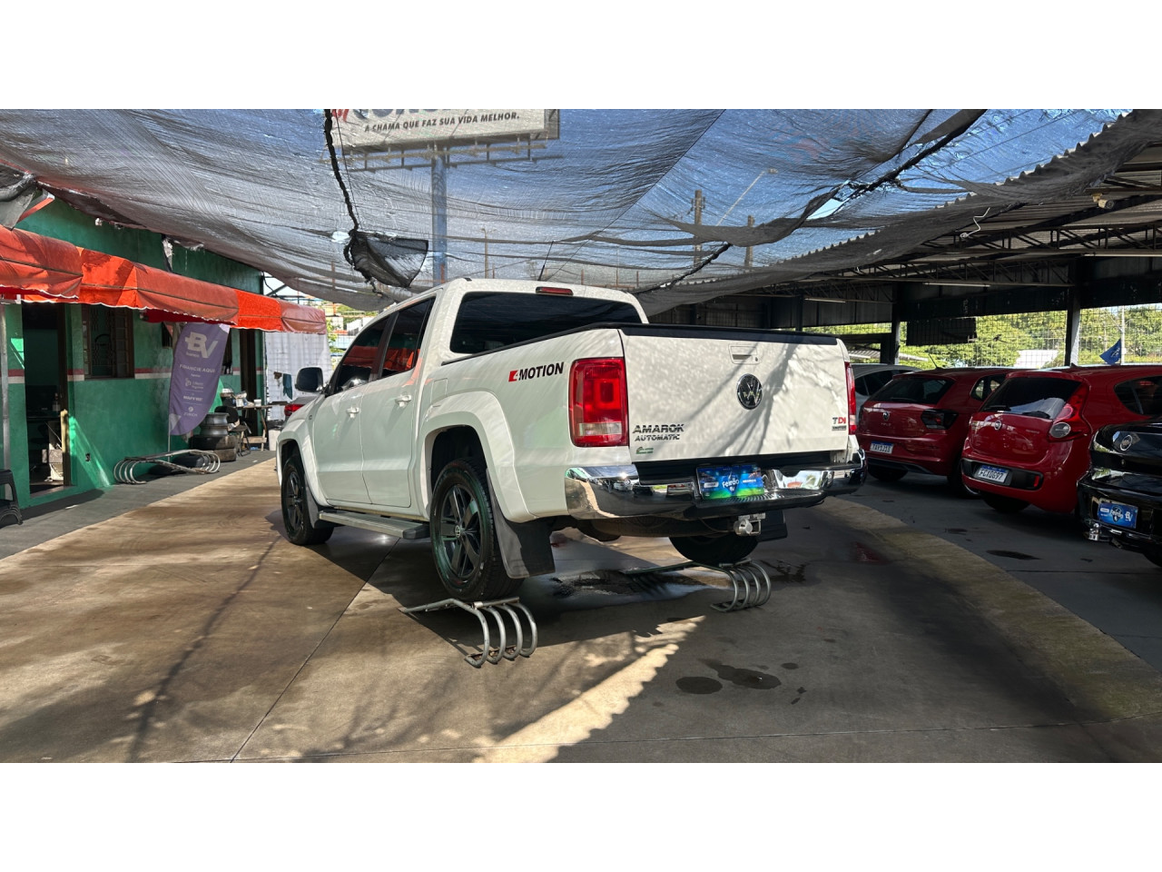 VOLKSWAGEN Amarok 2.0 16V 4X4 CABINE DUPLA HIGHLINE TURBO INTERCOOLER AUTOMÁTICO
