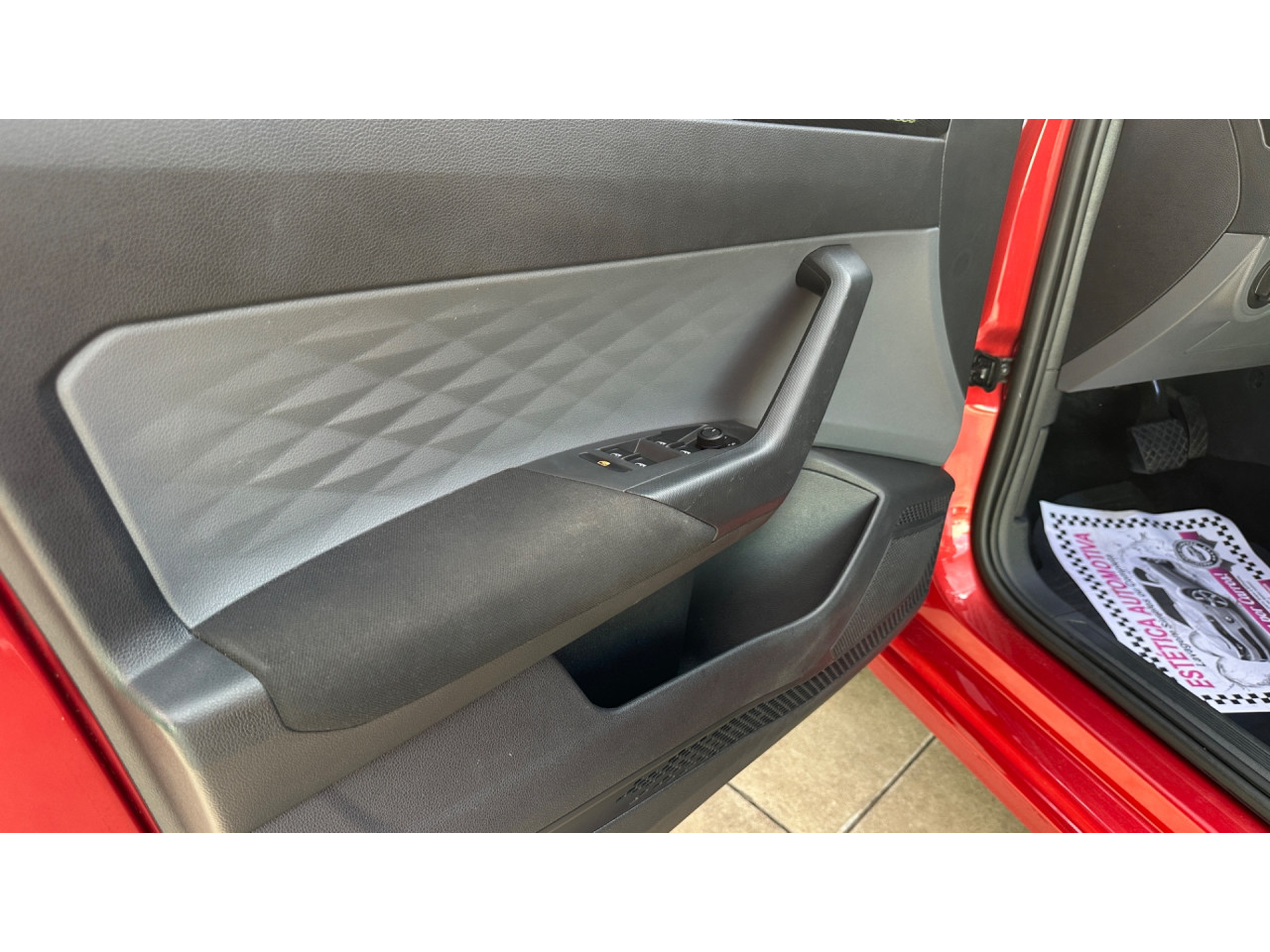 VOLKSWAGEN Polo Hatch 1.0 12V 4P 200 TSI SENSE AUTOMÁTICO