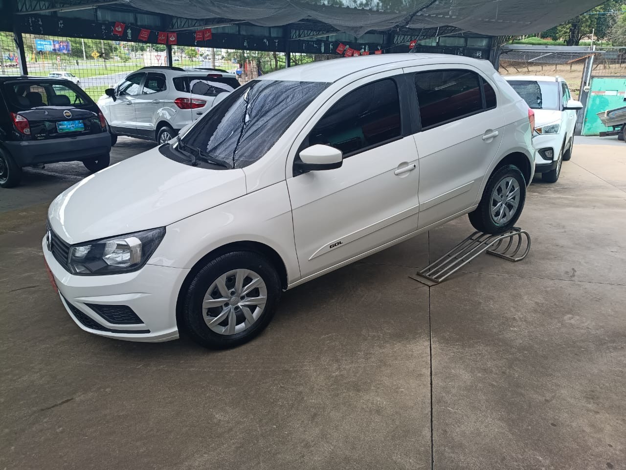 VOLKSWAGEN Gol 1.0 12V FLEX MPI G8