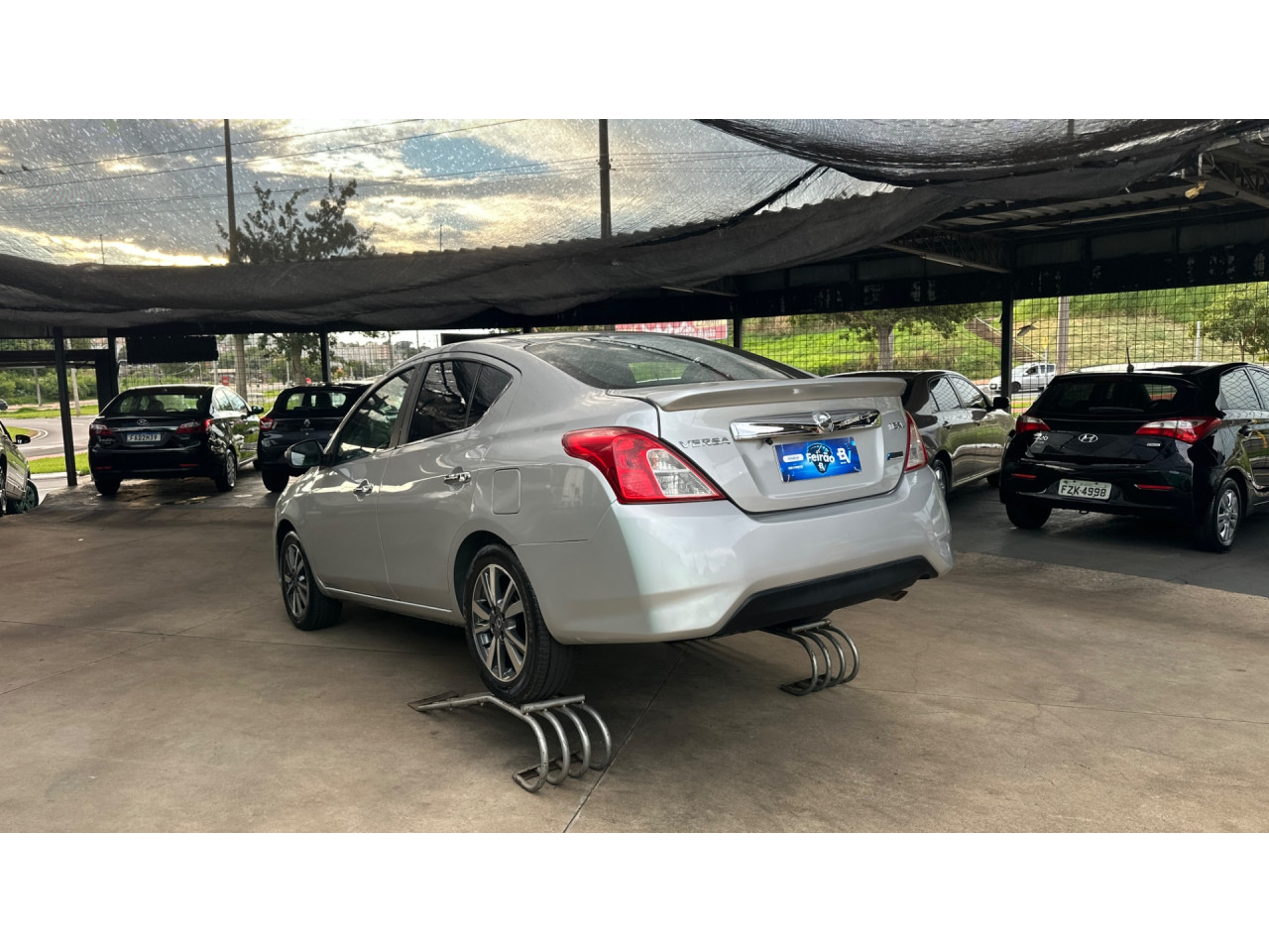 NISSAN Versa Sedan 1.6 16V 4P SL FLEX XTRONIC AUTOMÁTICO CVT