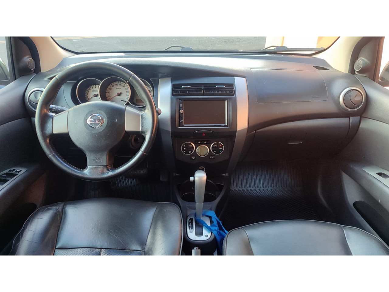 Livina 1.8 16V 4P SL X-GEAR FLEX AUTOMÁTICO