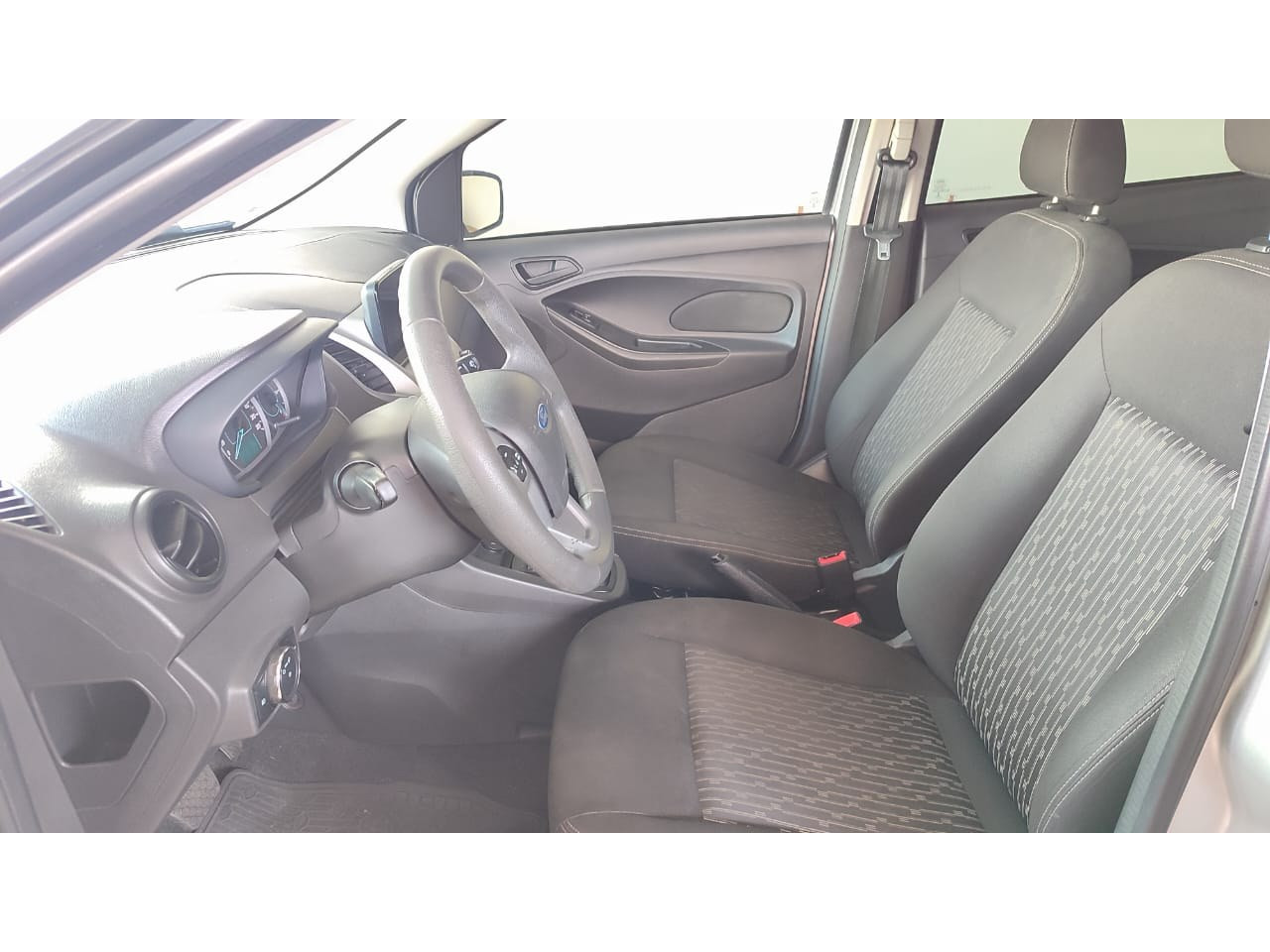 Ka + Sedan 1.5 12V 4P TI-VCT SE FLEX AUTOMÁTICO