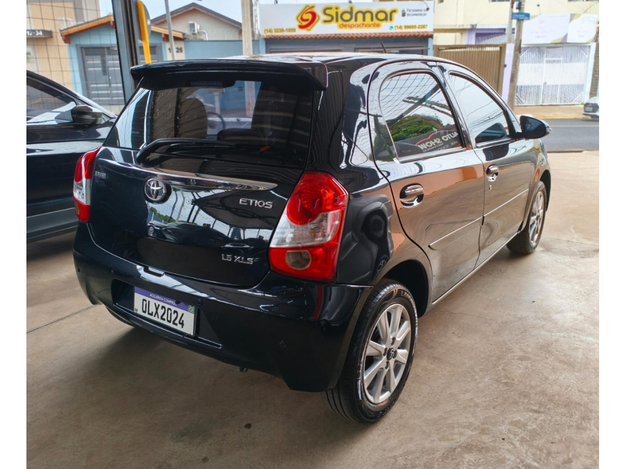 TOYOTA Etios Hatch 1.5 16V 4P FLEX XLS AUTOMÁTICO