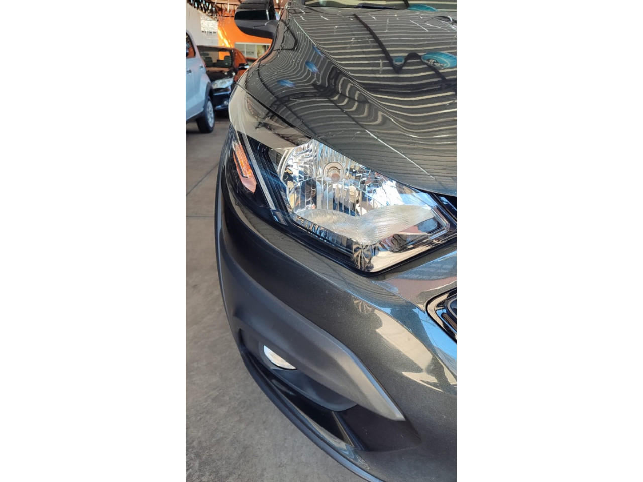 Onix Hatch 1.4 4P FLEX ACTIVE AUTOMÁTICO