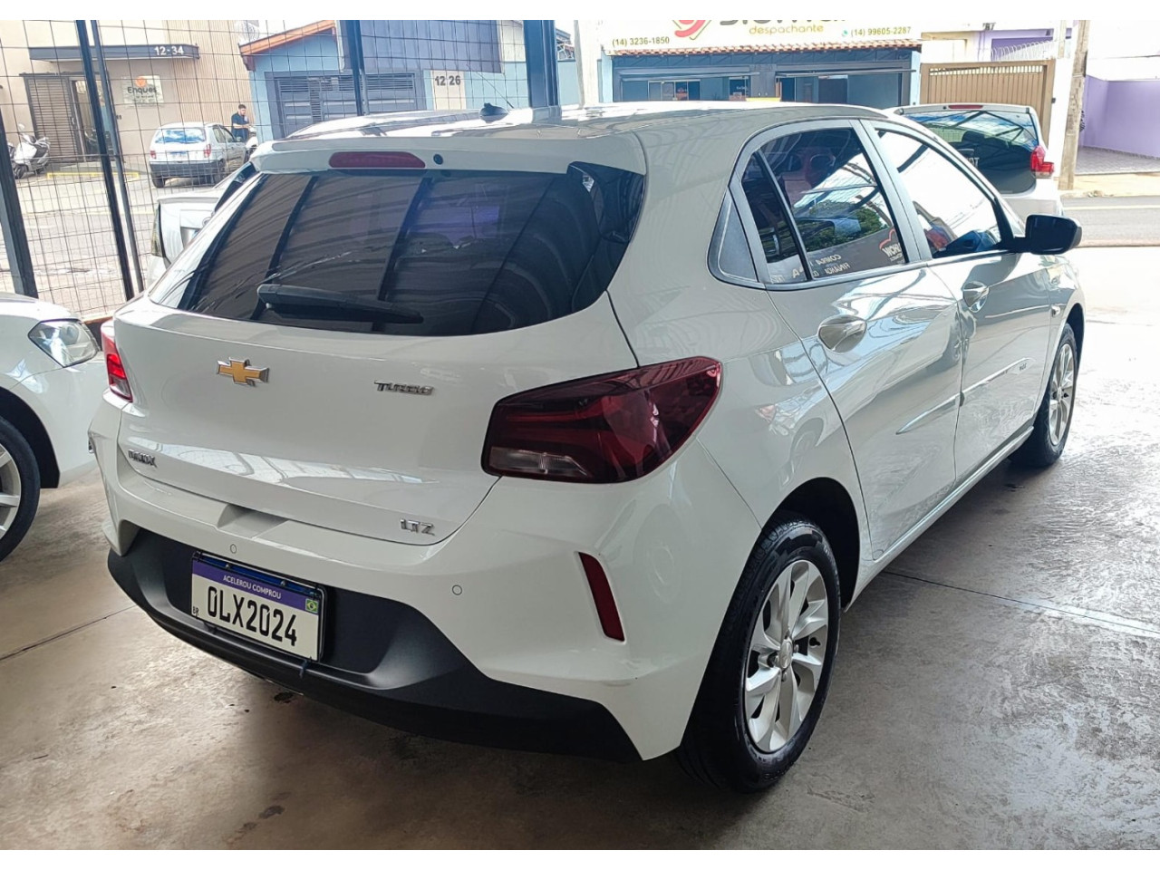 Onix Hatch 1.0 4P FLEX LTZ TURBO AUTOMÁTICO
