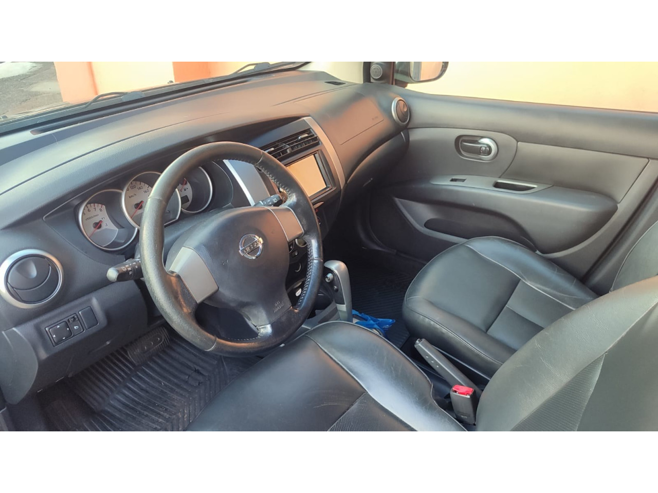 Livina 1.8 16V 4P SL X-GEAR FLEX AUTOMÁTICO