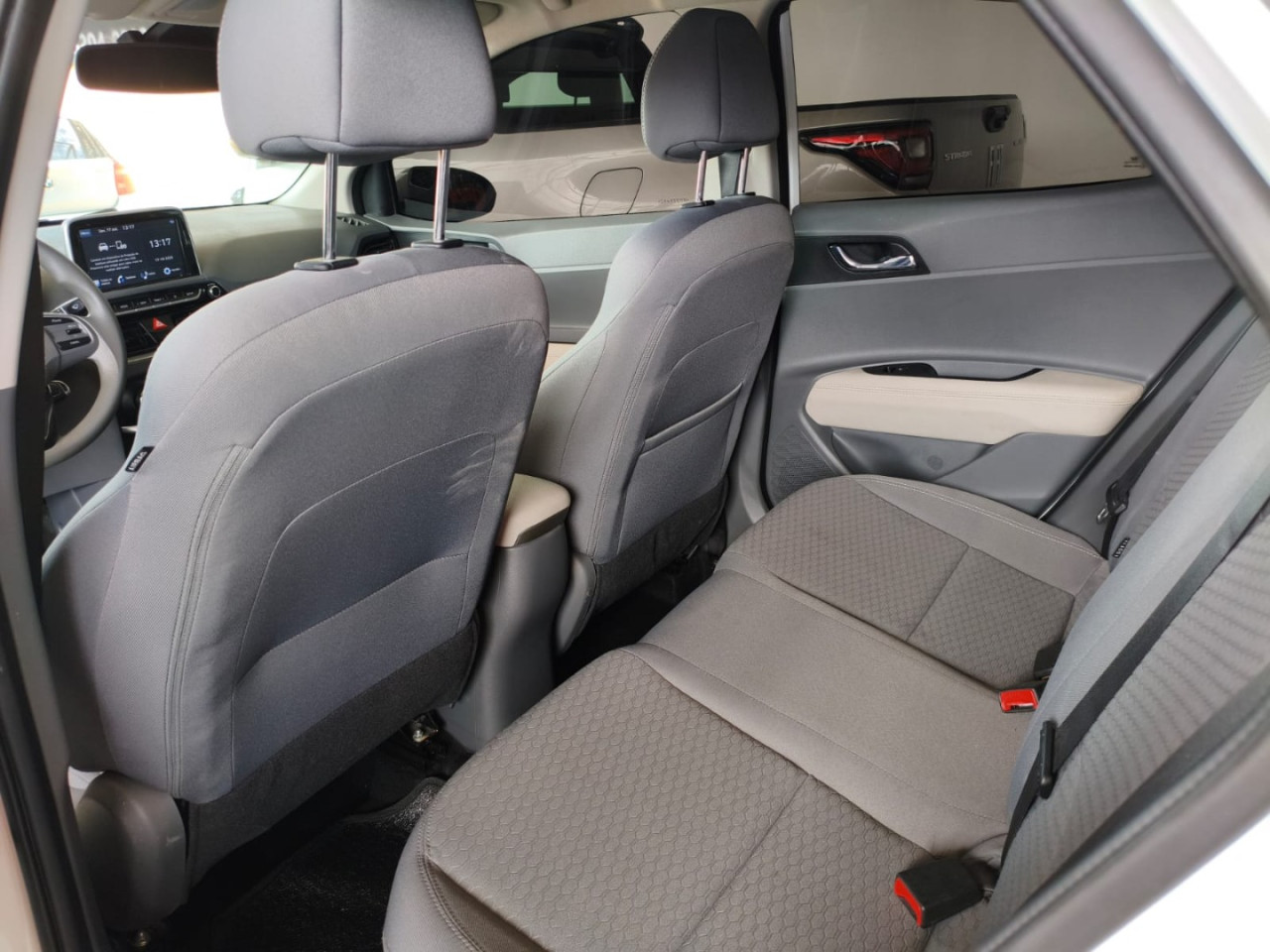 HYUNDAI HB 20 Sedan 1.0 12V 4P FLEX TGDI TURBO EVOLUTION AUTOMÁTICO