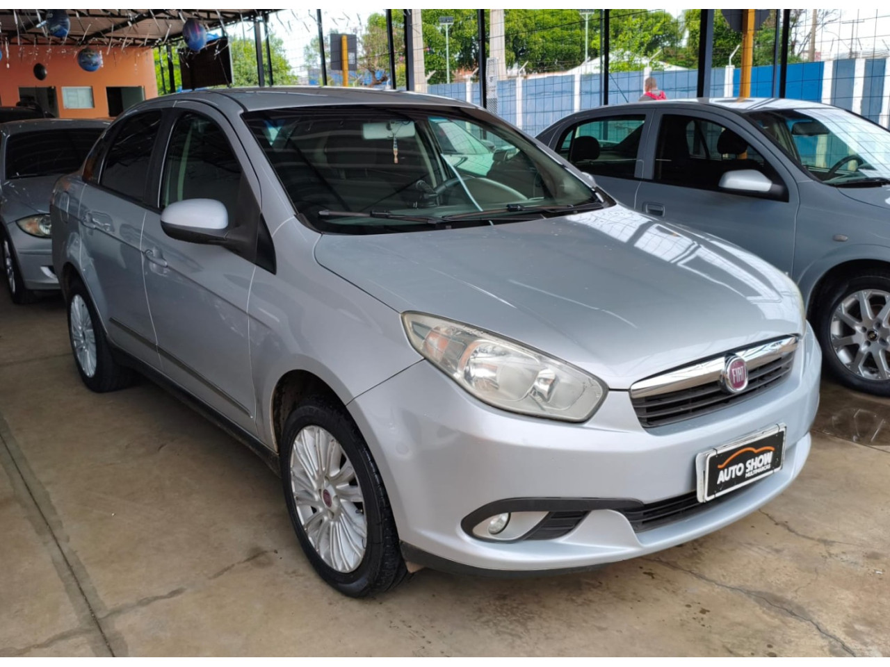 FIAT Grand Siena 1.6 16V 4P ESSENCE FLEX