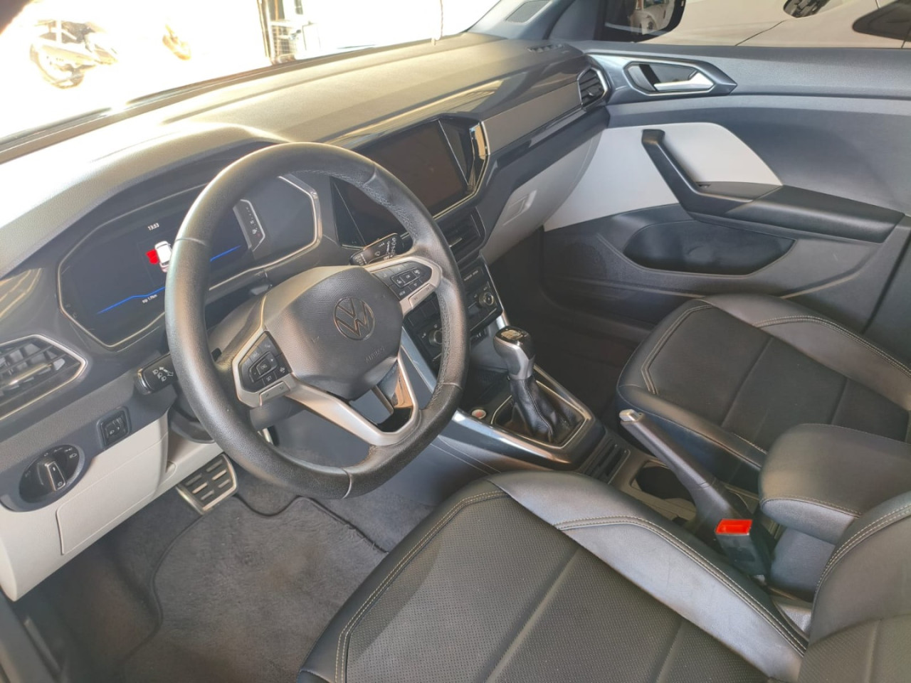 VOLKSWAGEN T-Cross 1.4 4P 250 TSI FLEX HIGHLINE AUTOMÁTICO